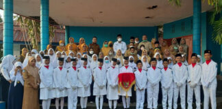 BNNP Malut Gelar Upacara Bendera Bersama Dengan SMPN 2 Ternate