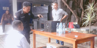 Cegah Pencurian, Mahasiswa AIKOM Ternate Buat Prototype Keamanan Pintu Pendeteksi Wajah