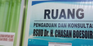 Keluarga Pasien Peserta BPJS Keluhkan Layanan RSUD Chasan Boesoirie