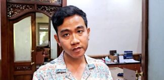 MK Kabulkan Syarat Kepala Daerah, Gibran Bisa Maju Cawapres 2024