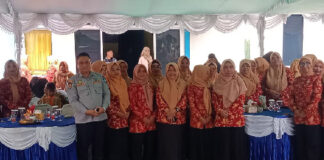Roadshow Penasehat DWP Kota Ternate dan Pemberian Bantuan Pendidikan
