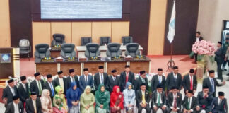 30 Anggota DPRD Kota Ternate Resmi Dilantik
