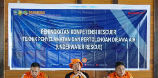 Tingkatkan Kompetensi Petugas Rescuer, Kansar Ternate Gelar Pelatihan Underwater Rescue