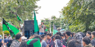 Tuntut Bebaskan 11 Warga Haltim, HMI Cabang Ternate Gelar Aksi