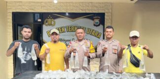Polsek Ternate Utara Amankan 50 Kantong Cap Tikus di Pelabuhan Dufa-Dufa